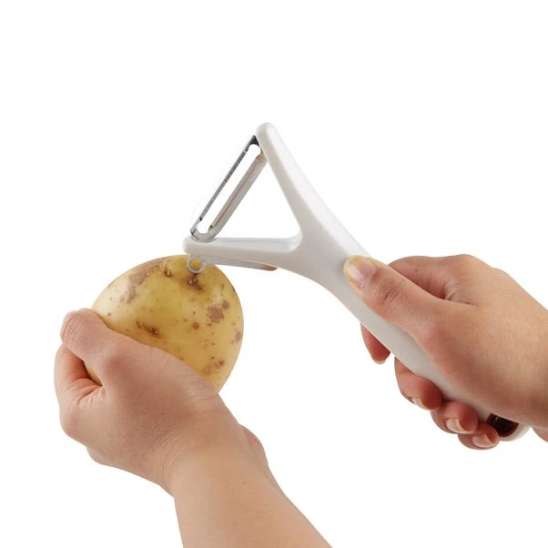 Zyliss Smooth Glide Y Peeler 2 Zyliss Smooth Glide Y Peeler - Image 2