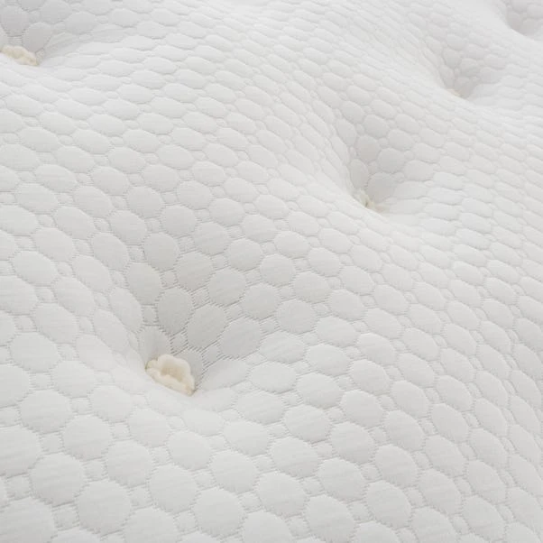 Silentnight Firm 1000 Pocket Orthopaedic Mattress 11 Silentnight Firm 1000 Pocket Orthopaedic Mattress - Image 11