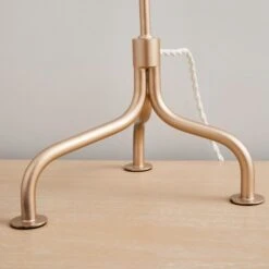 Lorelai Table Lamp 8 Lorelai Table Lamp -ELEND SHOP 30730541 alt02