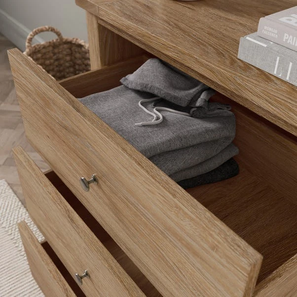 Olney 3 Drawer Chest 17 Olney 3 Drawer Chest - Image 17