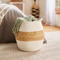 Mixed Material Belly Basket