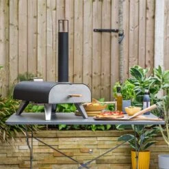 Zanussi Wood Pellet Pizza Oven With Paddle & Cover