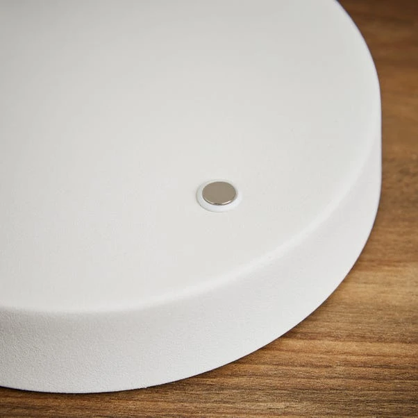 Modern Metal Rechargeable Touch Table Lamp 2 Modern Metal Rechargeable Touch Table Lamp - Image 2