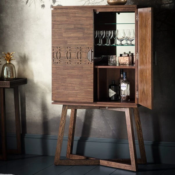 Baytown Retreat Cocktail Cabinet 3 Baytown Retreat Cocktail Cabinet - Image 3