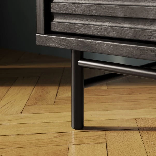 Bryant 4 Drawer Chest 5 Bryant 4 Drawer Chest - Image 5