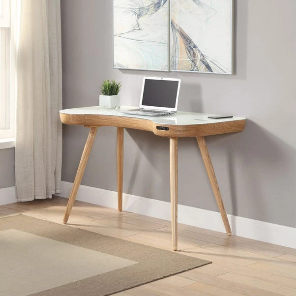 San Francisco Curved Smart Desk 1 San Francisco Curved Smart Desk