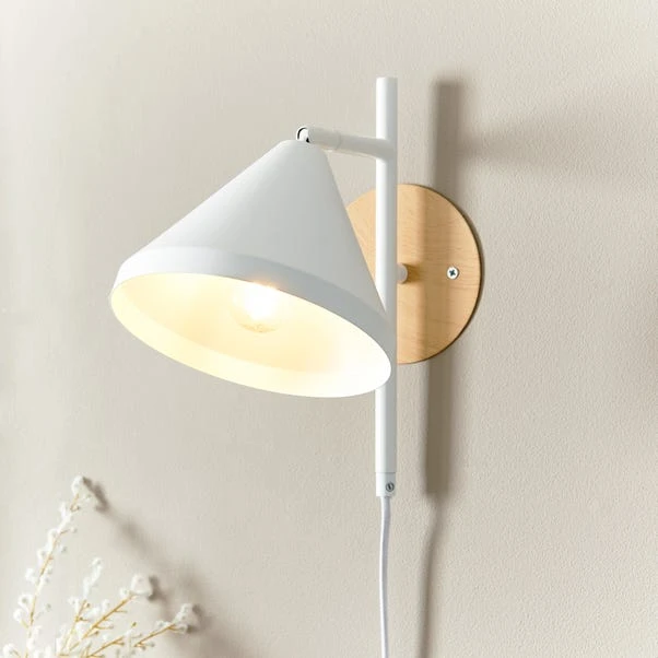 Gino Plug In Wall Light 1 Gino Plug In Wall Light