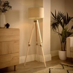 Return - Trio Tripod Floor Lamp, Light Wood -ELEND SHOP 30991250 alt02